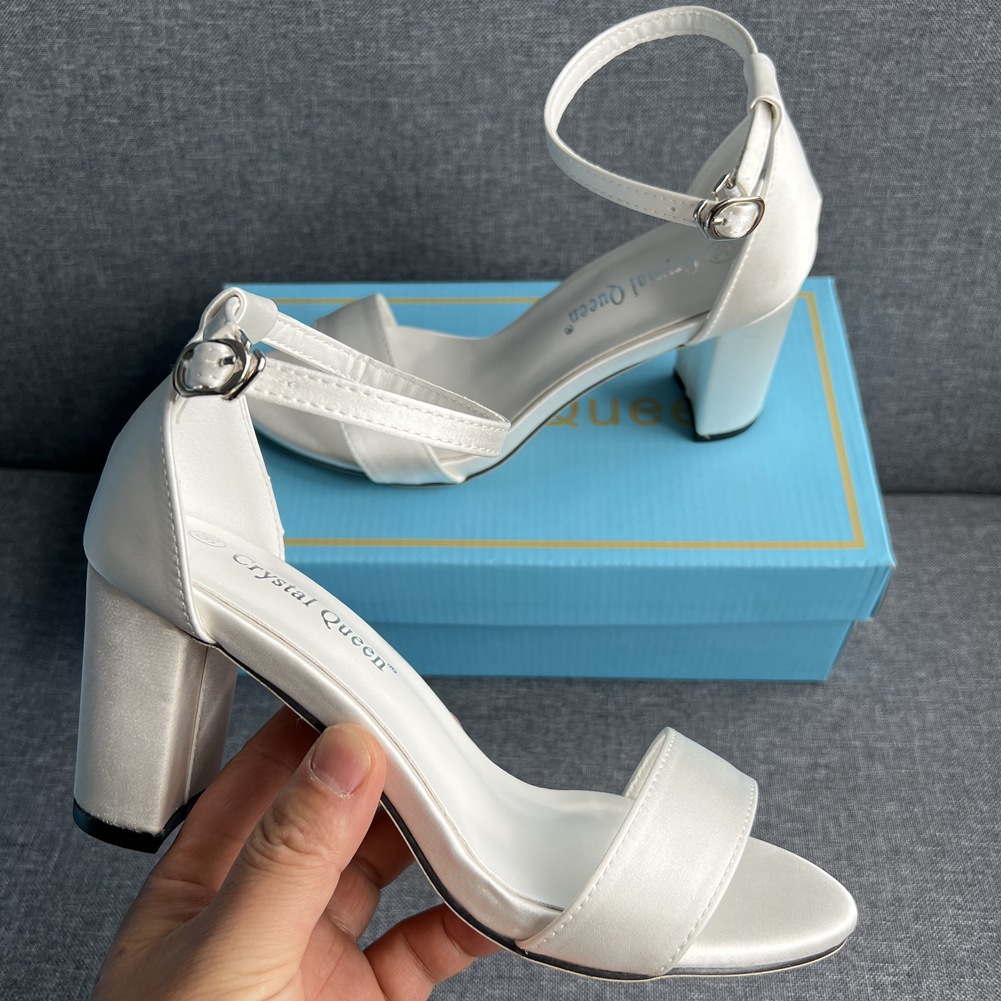 Zapatos de talla grande para m - Summer Clothing Collection reseña y precio